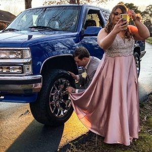 Prom dress size 18 david’s bridal